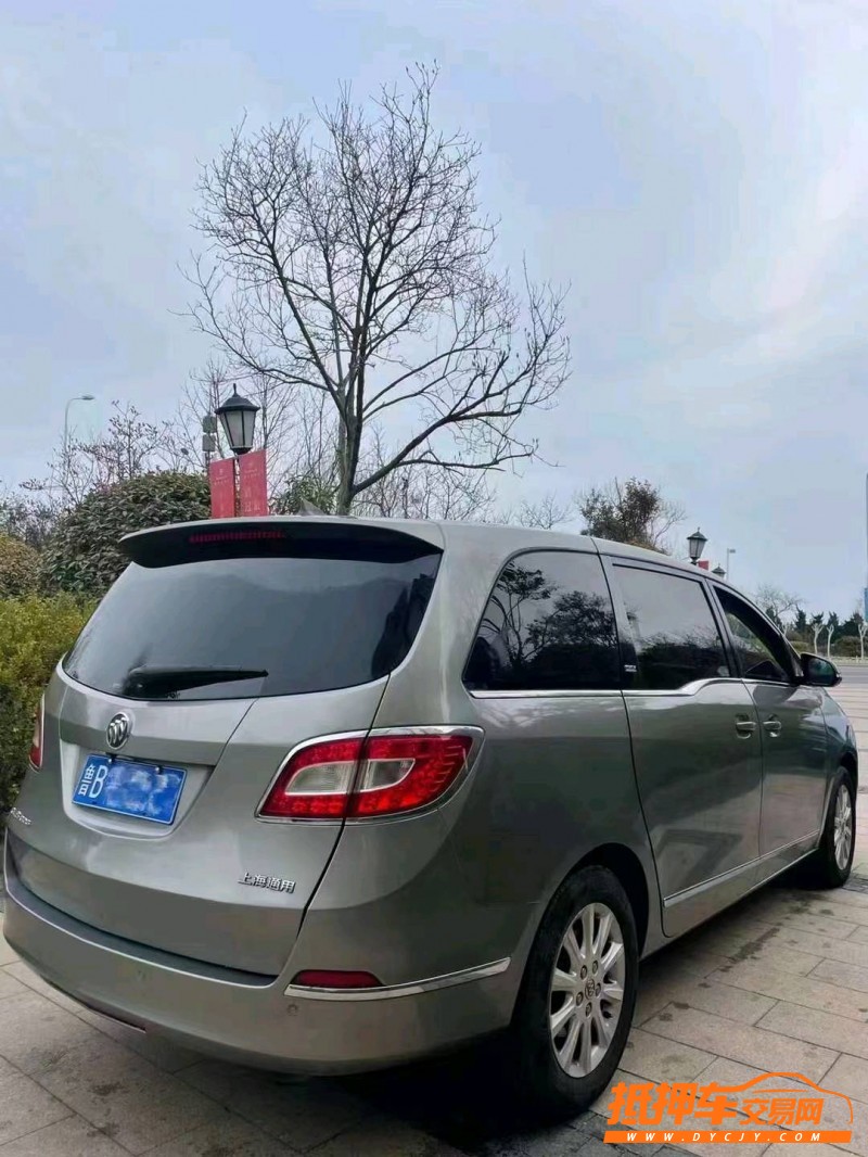 潍坊11年别克GL86