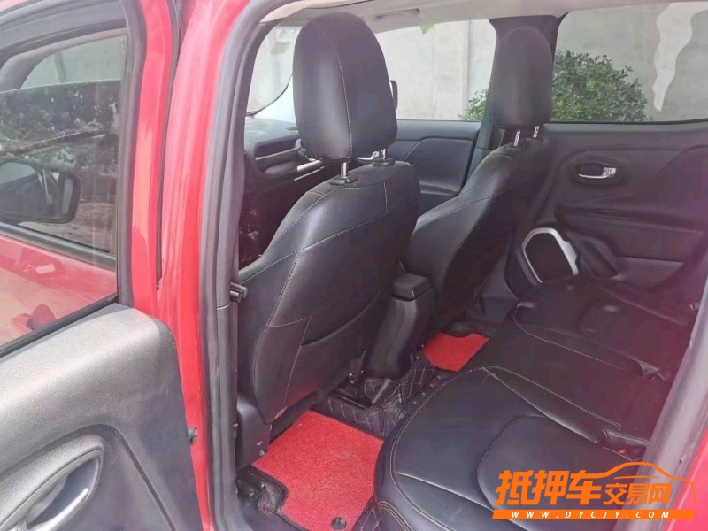 保定19年Jeep自由俠6