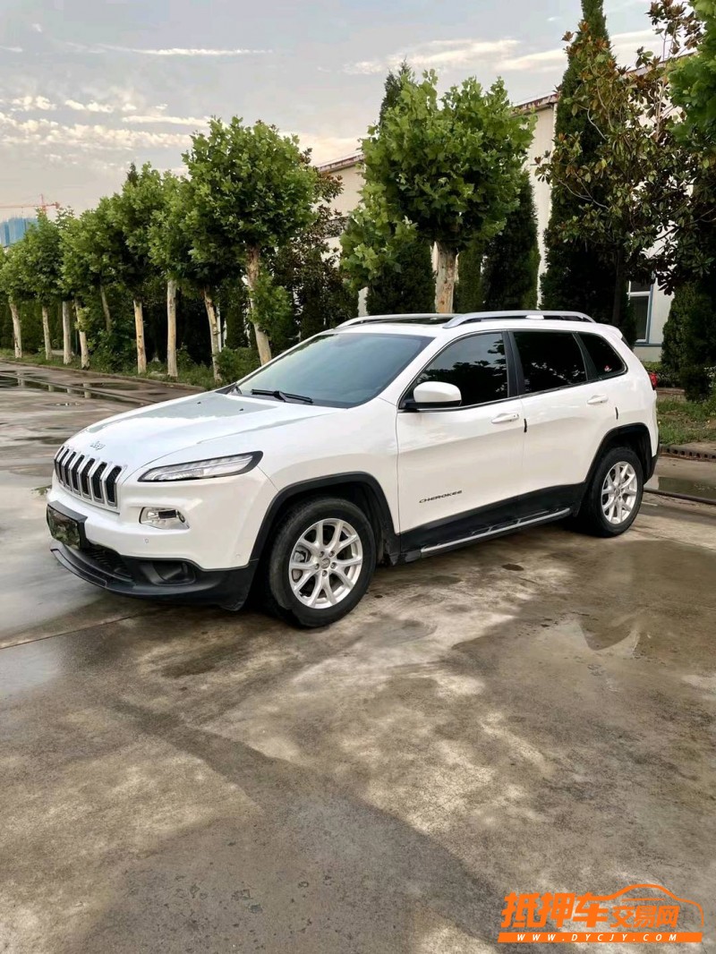 徐州17年Jeep自由光2