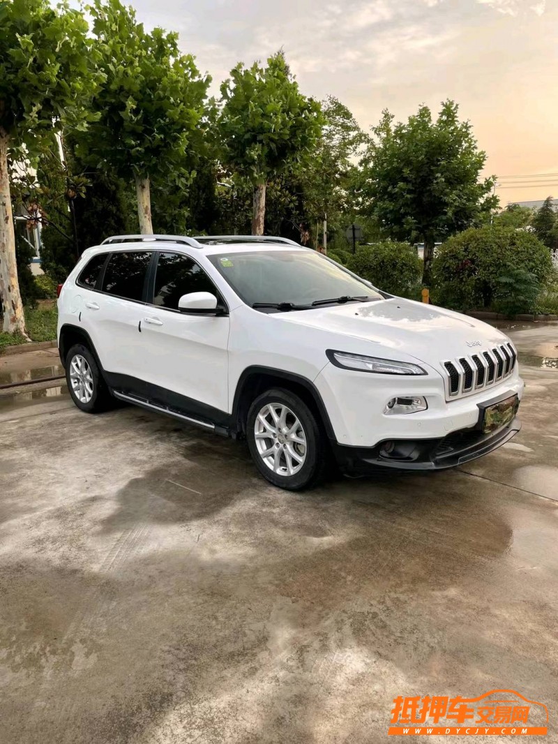 徐州17年Jeep自由光3