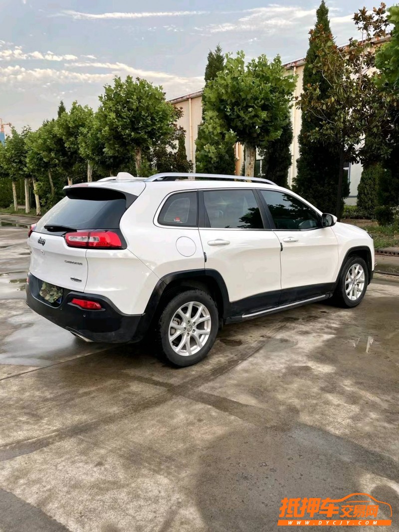 徐州17年Jeep自由光6