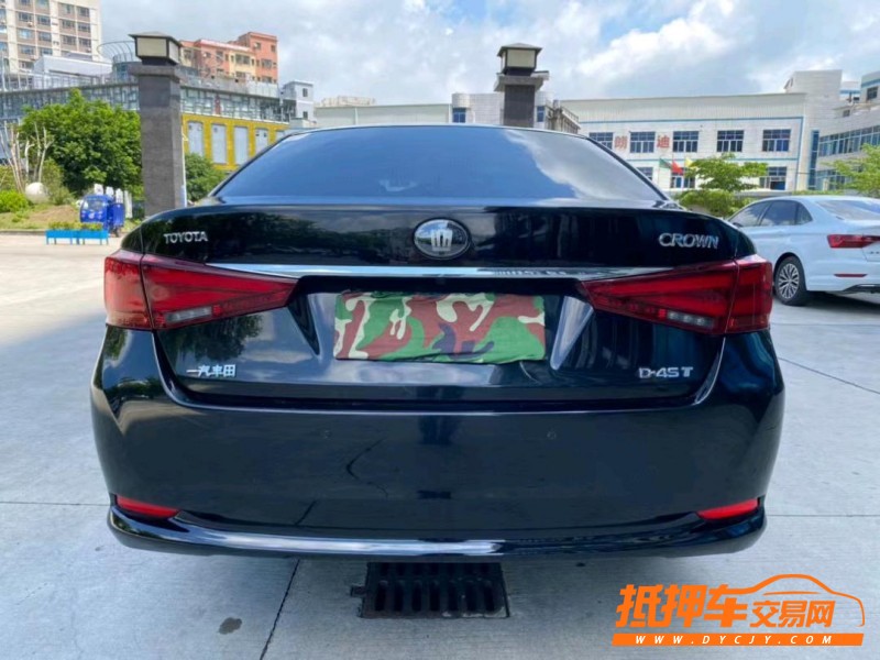 东莞16年丰田皇冠9