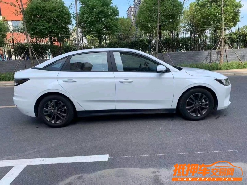 合肥22年威馬汽車E56
