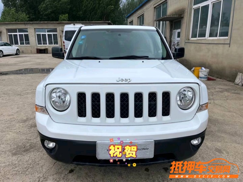沈陽15年Jeep自由客1