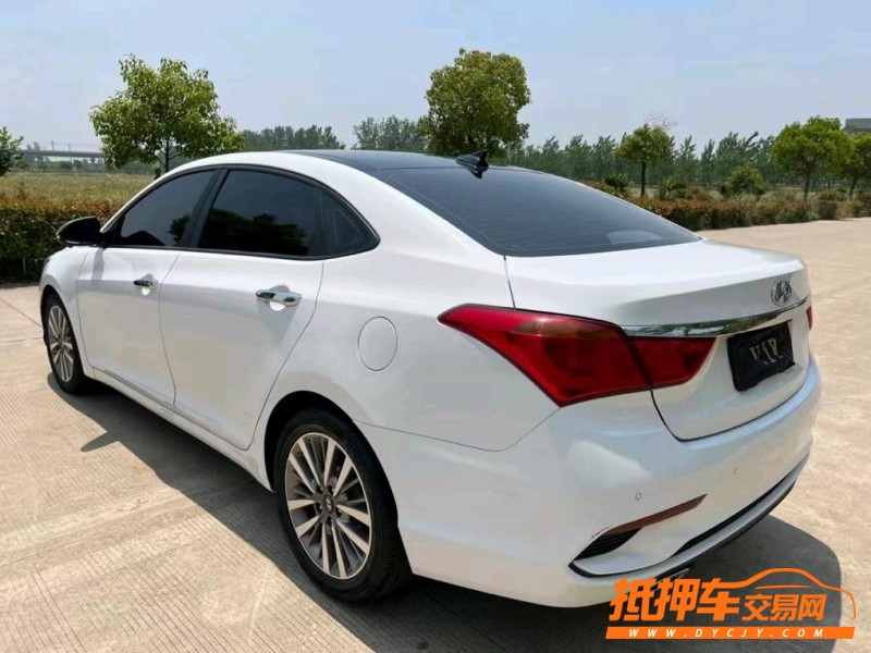 盐城20年现代名图5