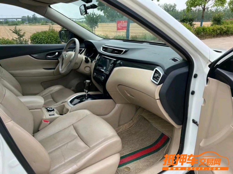 鹽城14年日產奇駿1