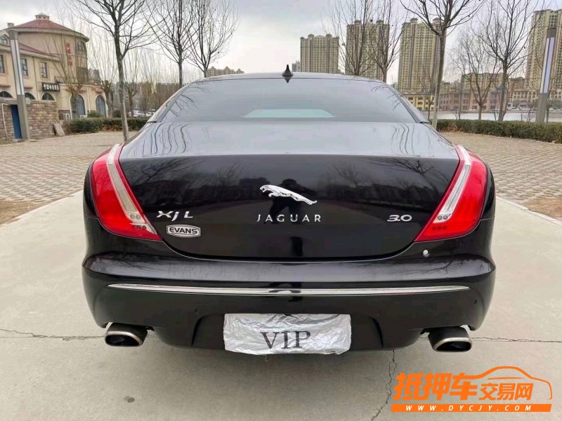 唐山13年捷豹XJL8