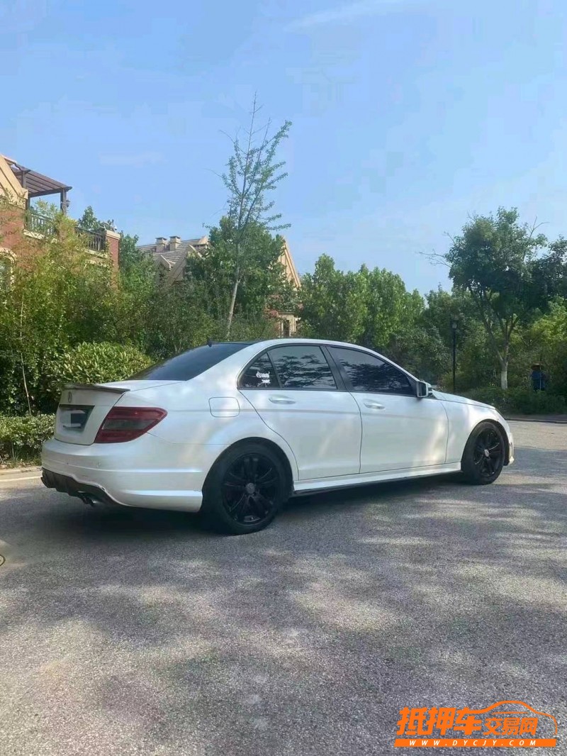 潍坊10年奔驰C4