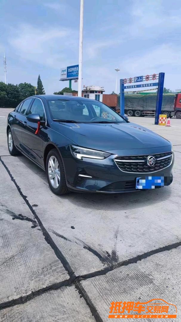 烟台22年别克君威2