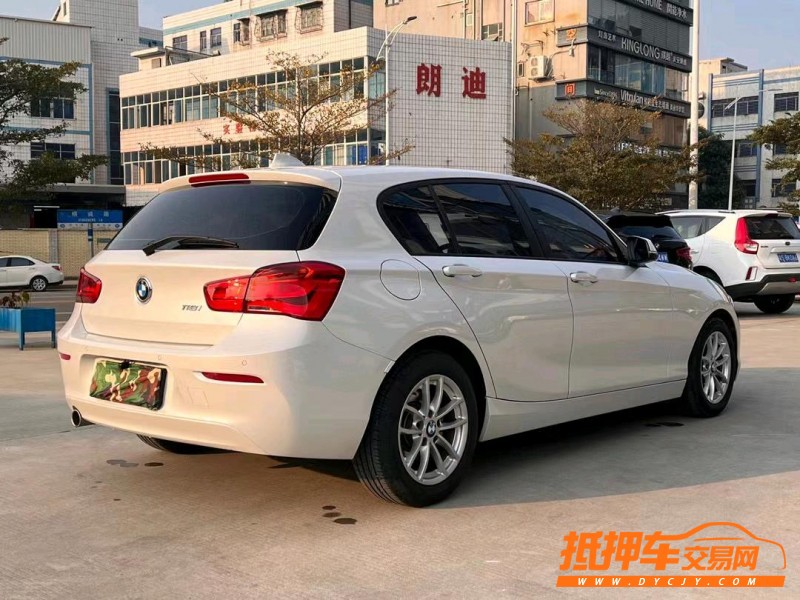 东莞19年宝马1系8