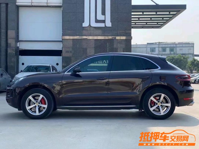 東莞18年保時捷Macan4