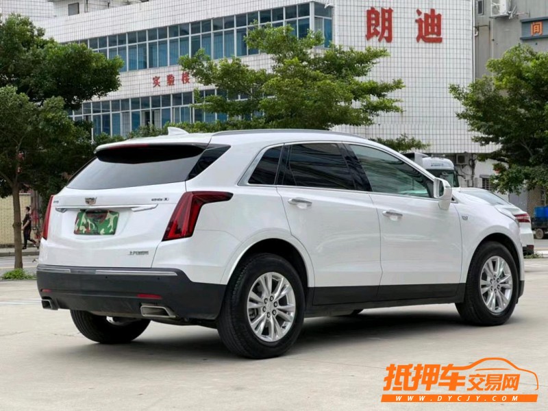 东莞20年凯迪拉克XT58