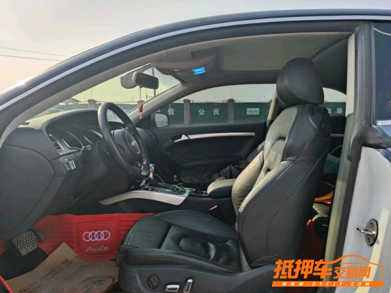 新鄉13年奧迪A56