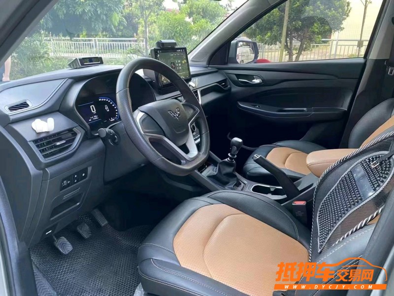 江門20年五菱汽車宏光5