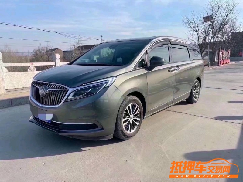 潍坊17年别克GL82