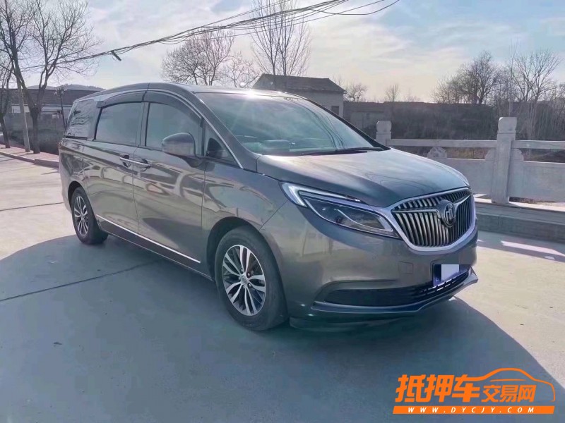 潍坊17年别克GL84