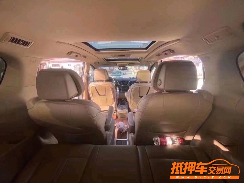 潍坊17年别克GL85