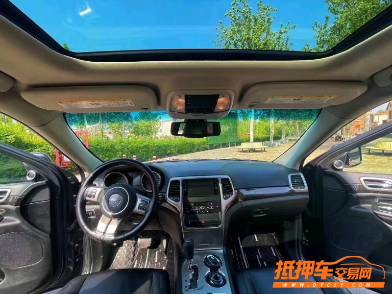 濰坊11年Jeep大切諾基5