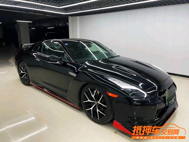 保定10年日產GT-R3