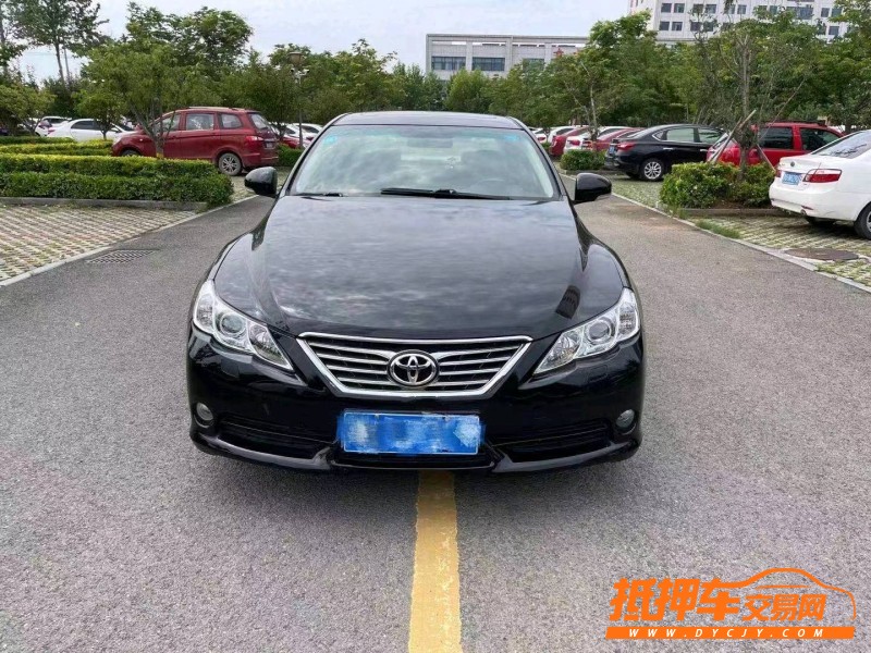 潍坊12年丰田锐志1