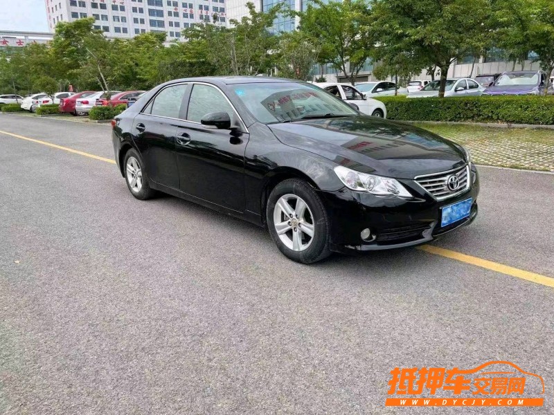 潍坊12年丰田锐志2