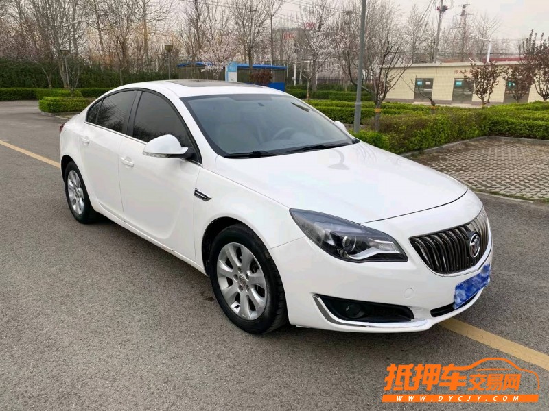 潍坊16年别克君威8