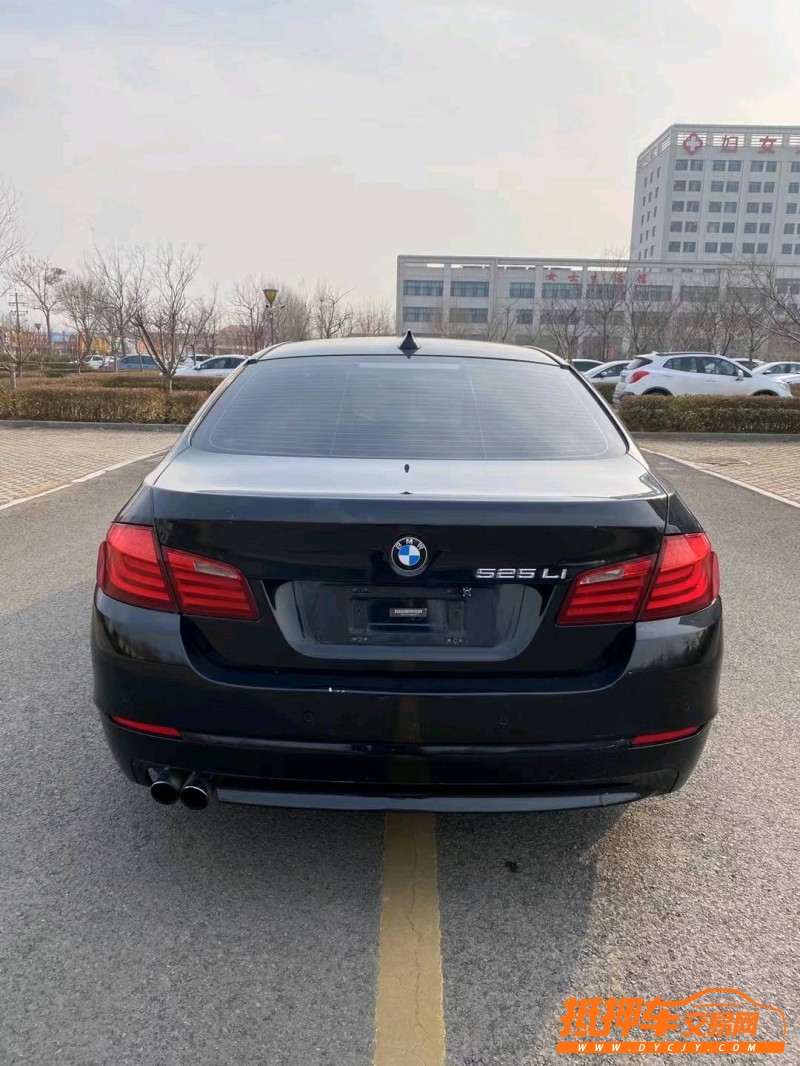 潍坊13年宝马5系9