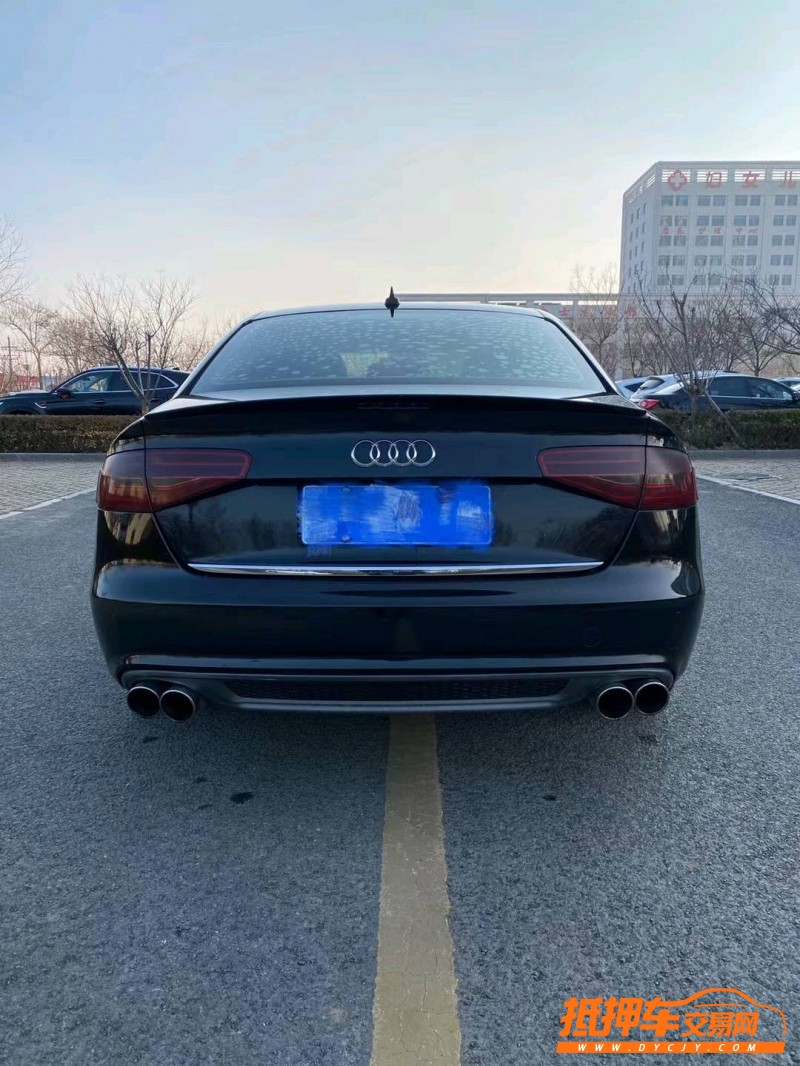 潍坊13年奥迪A4L9