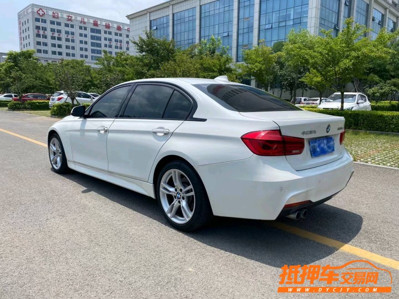 潍坊17年宝马3系8