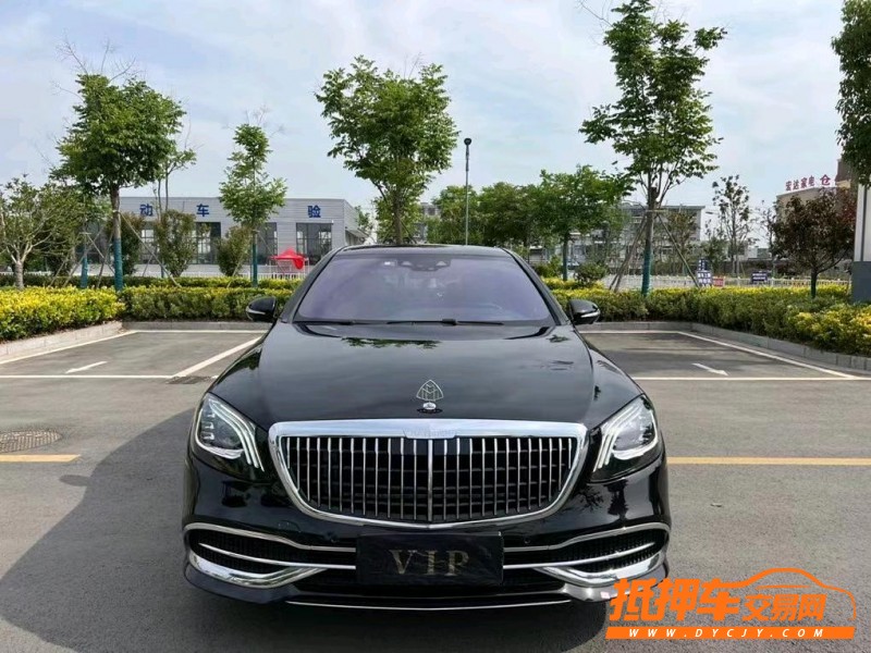 盐城21年奔驰迈巴赫S级1