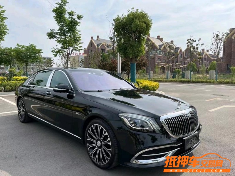 盐城21年奔驰迈巴赫S级2