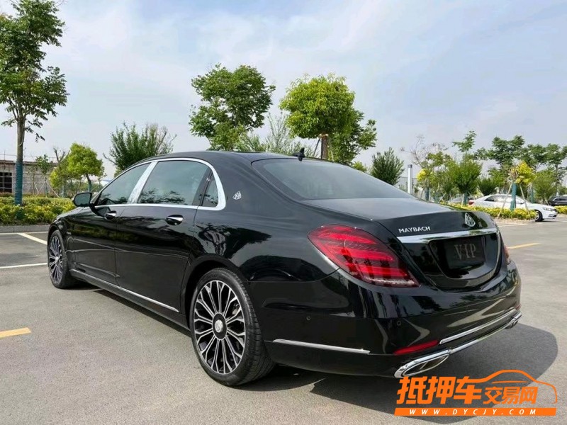 盐城21年奔驰迈巴赫S级8