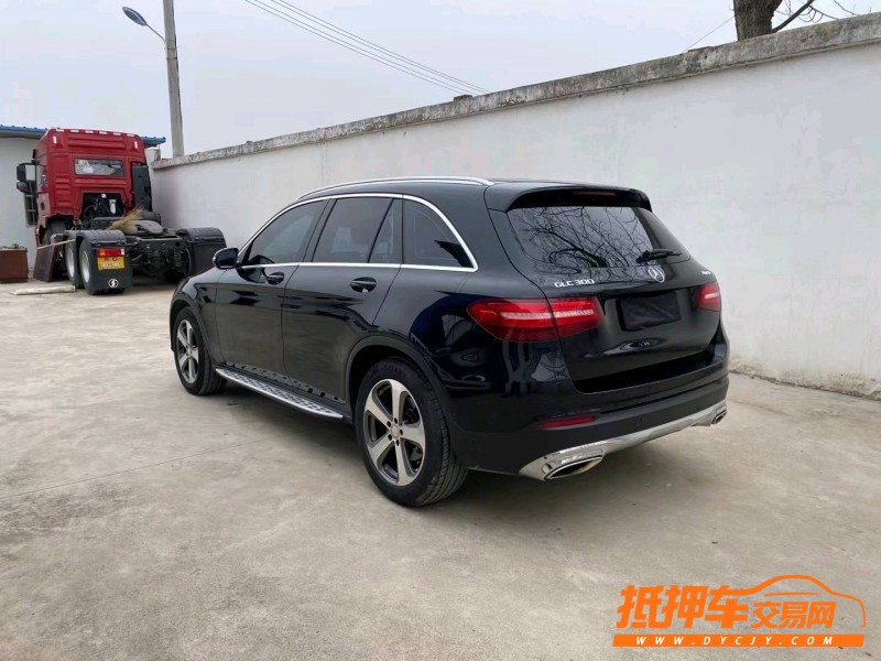 徐州16年奔驰GLC1