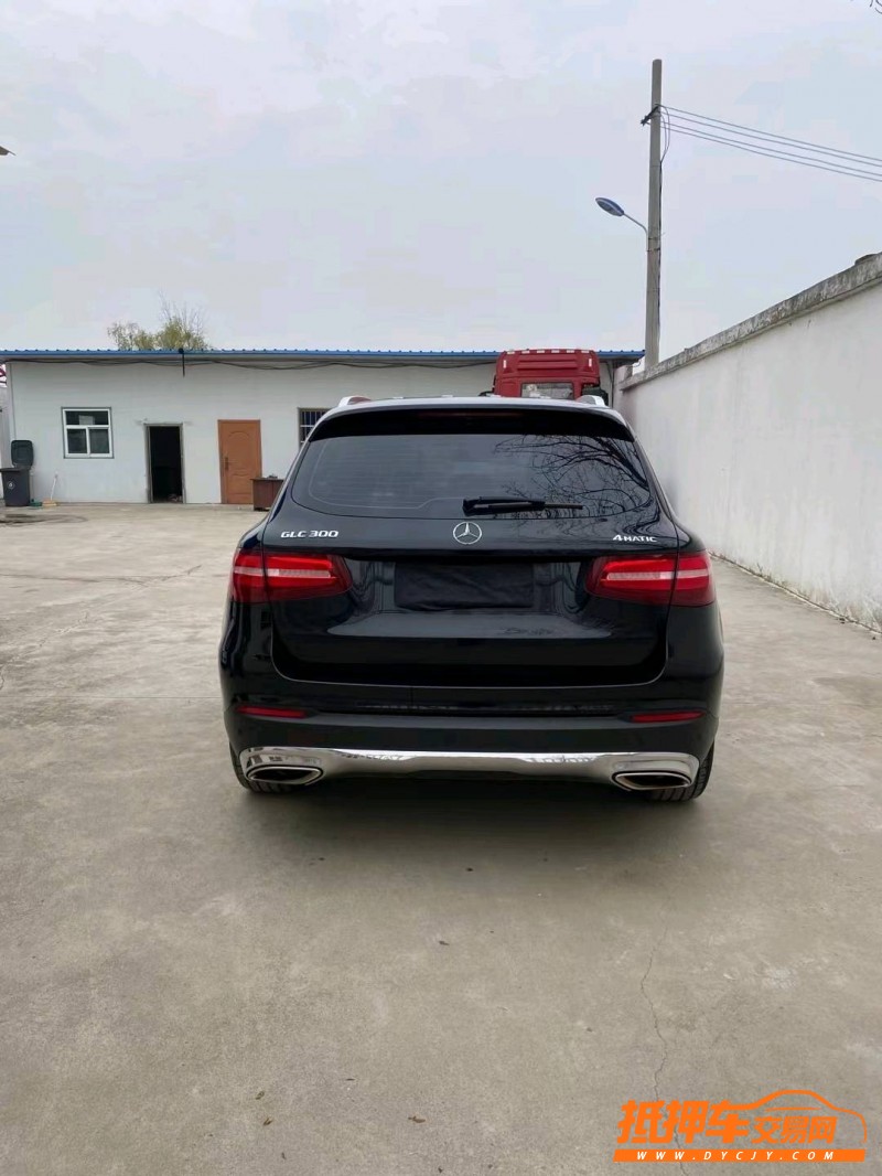徐州16年奔驰GLC9