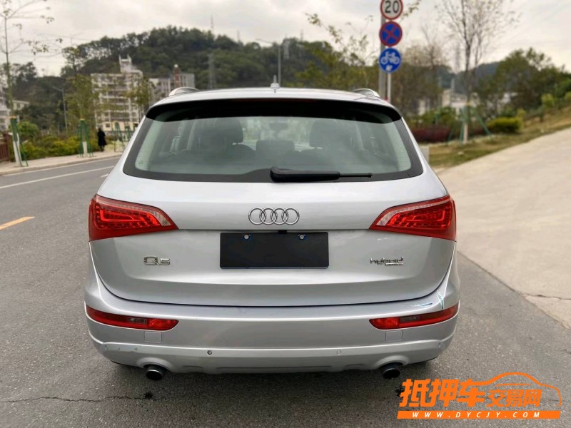 廣州12年奧迪Q55