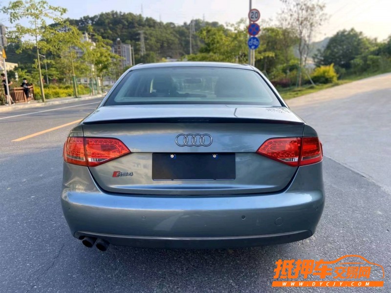 廣州11年奧迪A4L5