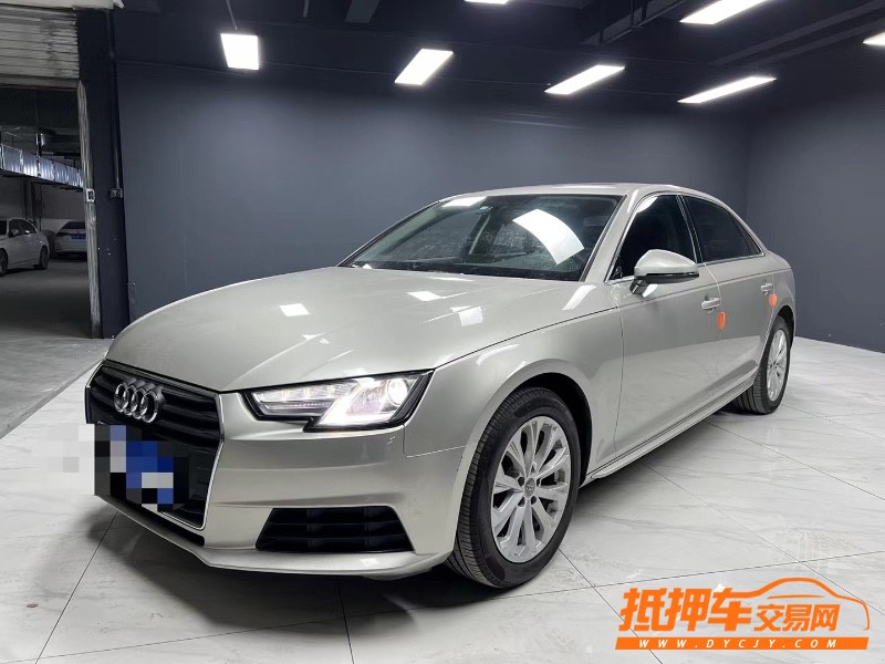 成都17年奧迪A4L2