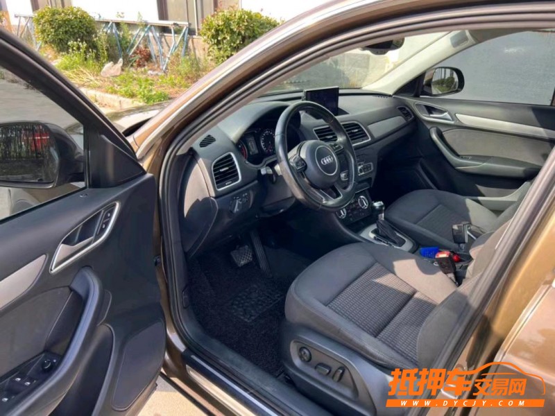 盐城15年奥迪Q34