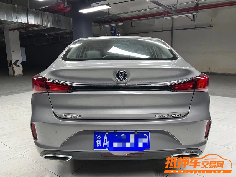 成都20年長安汽車逸動3