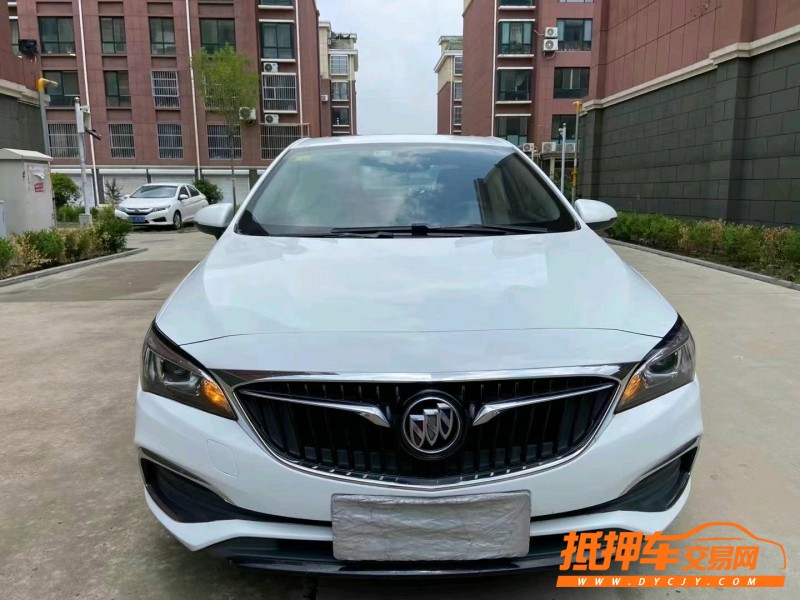 烟台17年别克威朗1