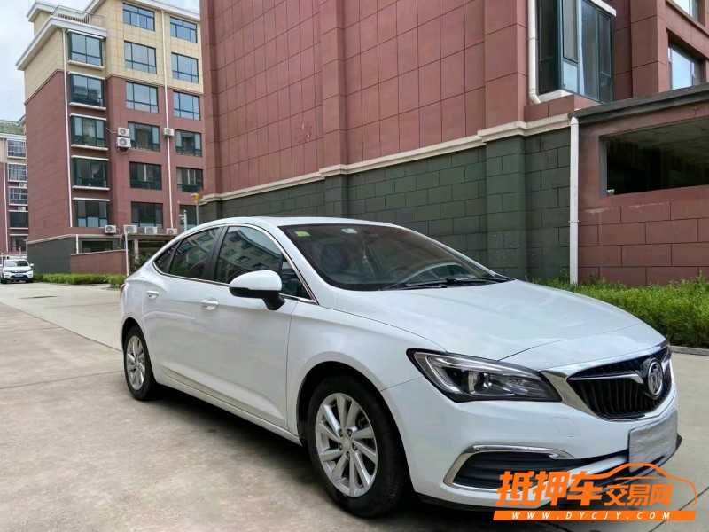 烟台17年别克威朗3