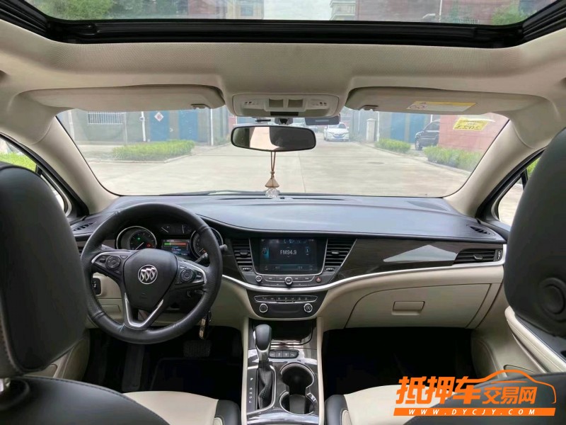 烟台17年别克威朗5