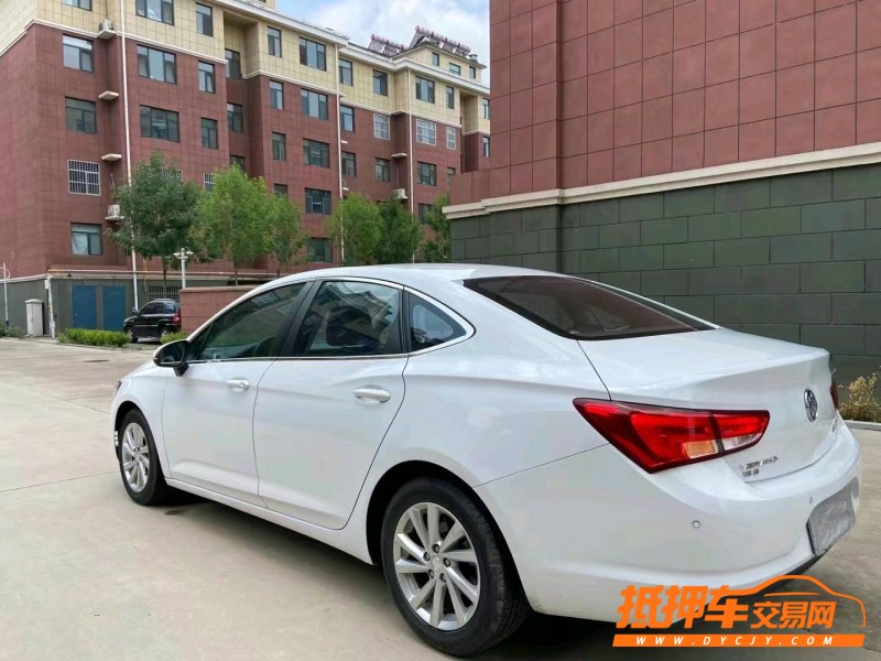 烟台17年别克威朗7