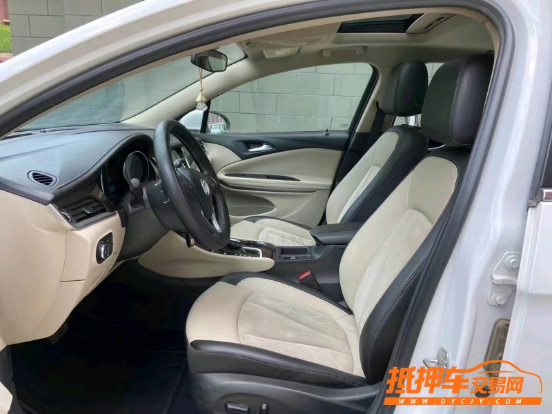 烟台17年别克威朗8