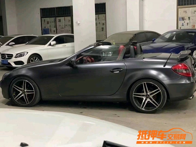 廈門09年奔馳SLK4
