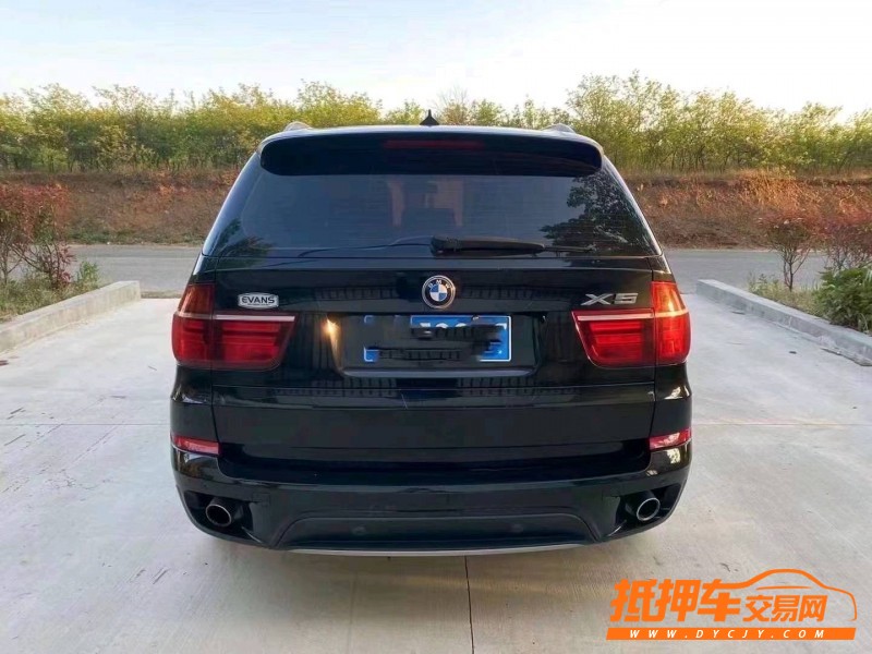 東營12年寶馬X52