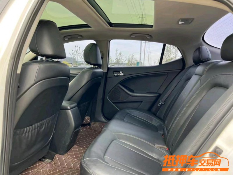 鹽城12年起亞K55