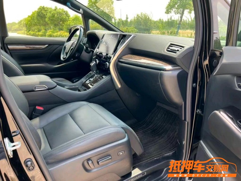 盐城21年丰田埃尔法9