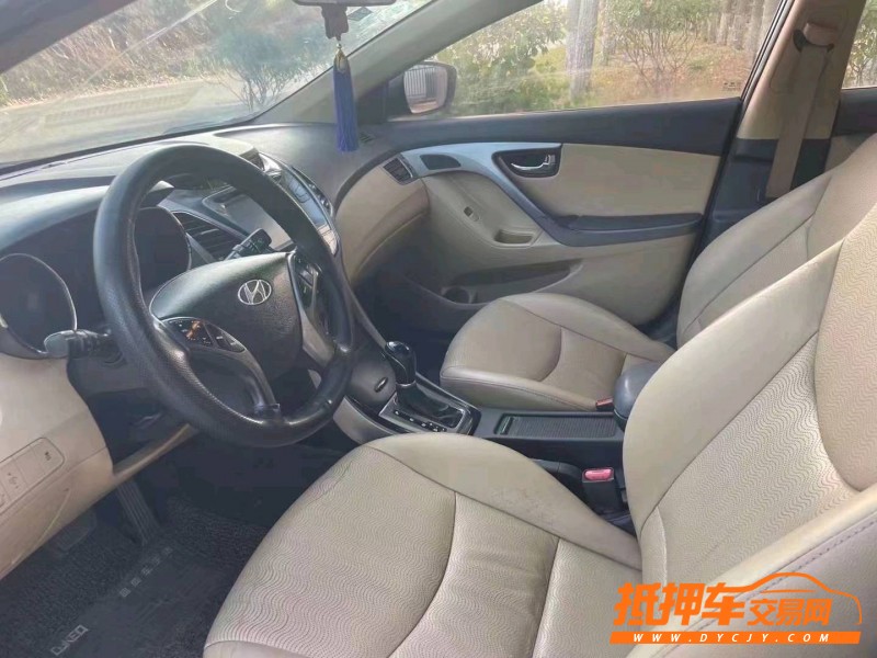 潍坊12年现代朗动6