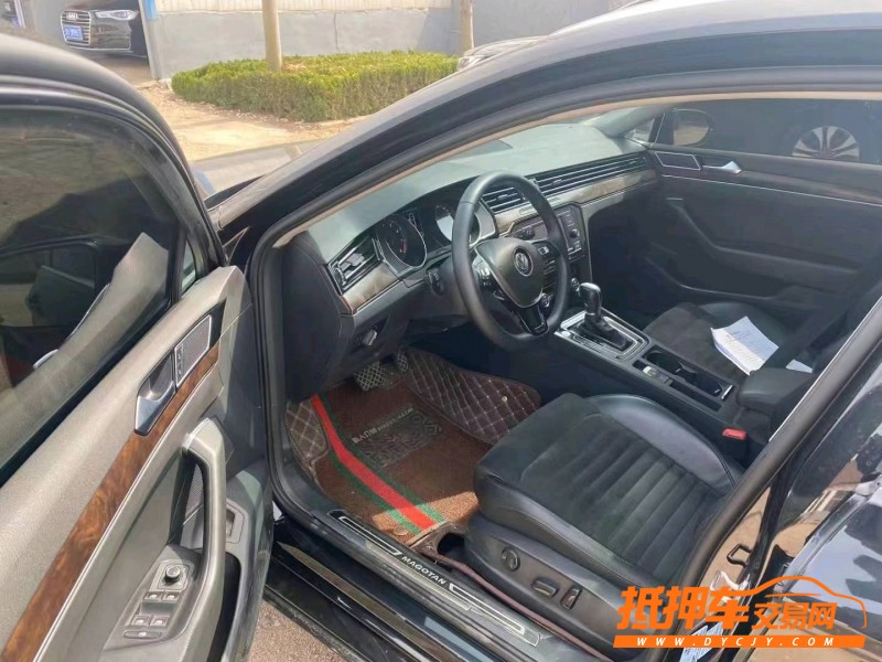潍坊18年大众迈腾8